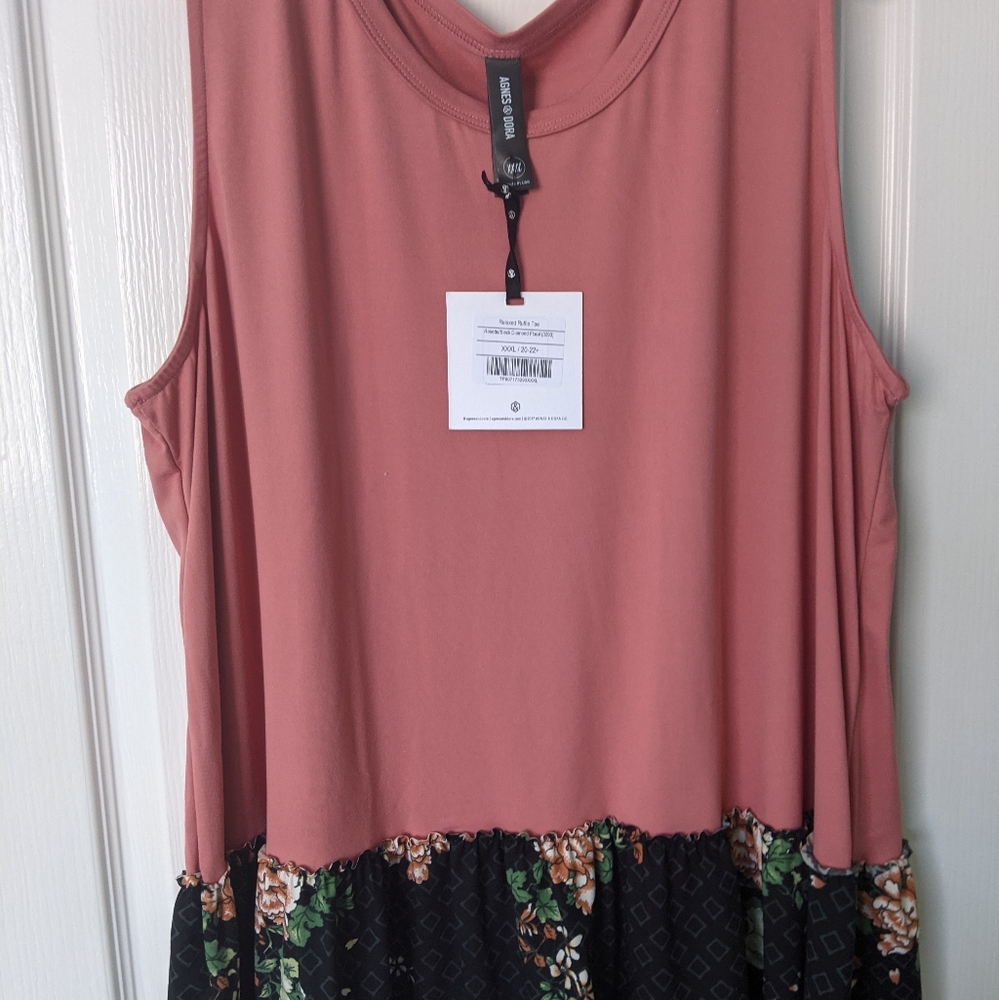 NWT Agnes & Dora 3XL 2XL Floral Relaxed Ruffle Top